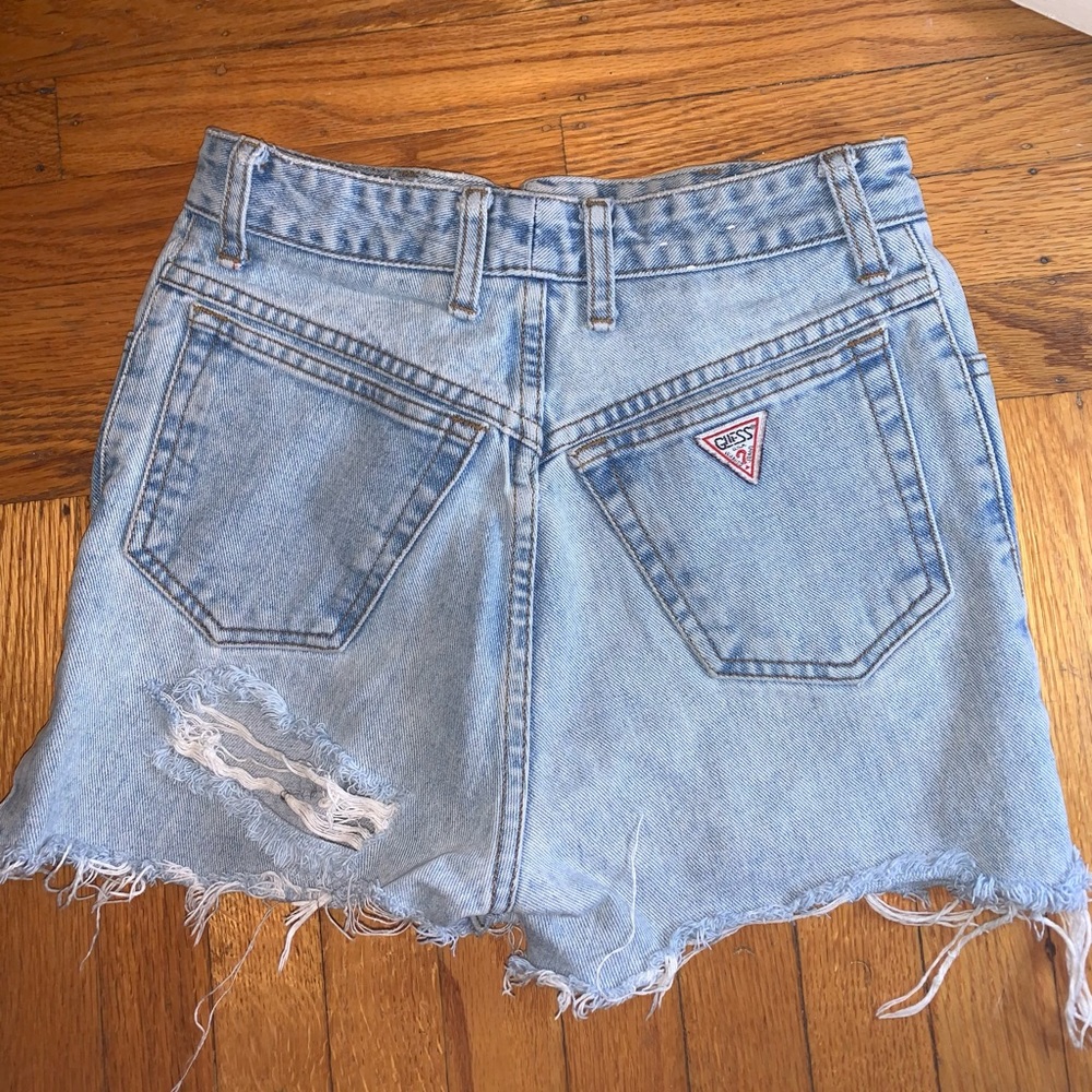 VINTAGE GUESS SHORTS
